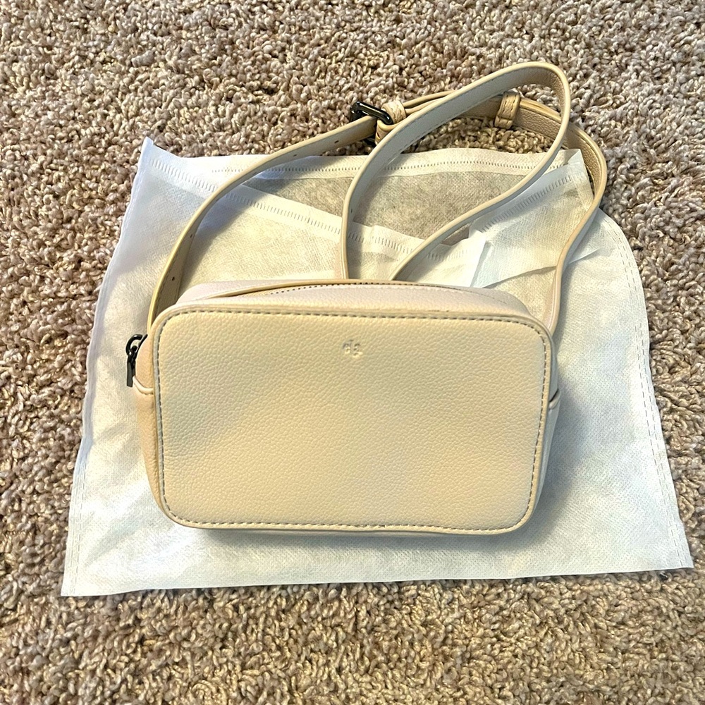 Jilly Box Cross Body / Belt Bag